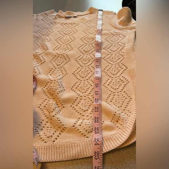 Alia Crochet Cream Sweater Size P Large - Picture 11 of 12